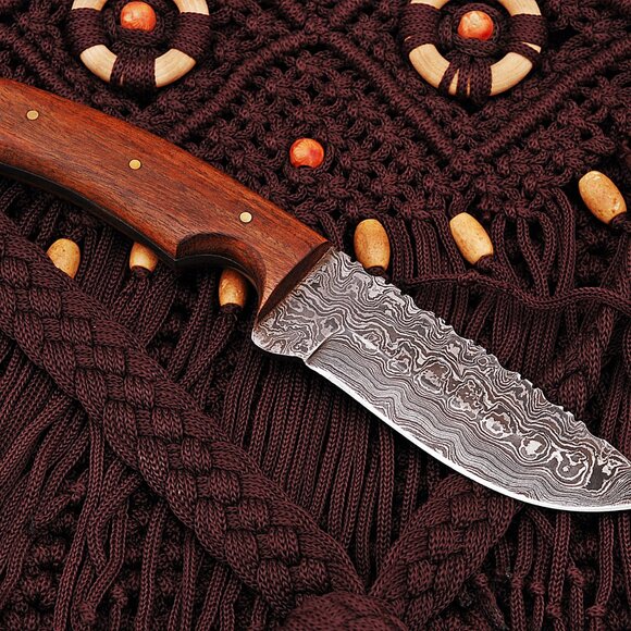 Handmade Damascus Steel Kitchen Knife Raindrop Pattern with Leather Sheath - Picture 2 of 6